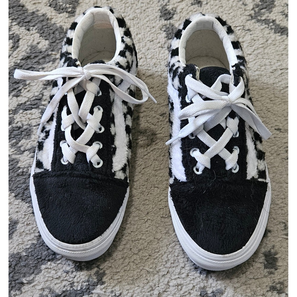 Vans Old Skool Fuzzy Sherpa Checkerboard Sneakers Black White Women Size 7